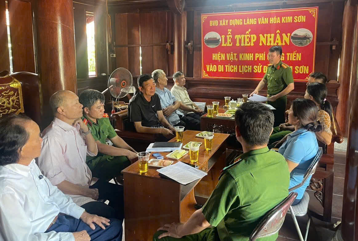 Công an xã Kiến Hưng (Hải Phòng): Tăng cường nắm tình hình cơ sở, hướng tới mục tiêu “Vì Nhân dân phục vụ”